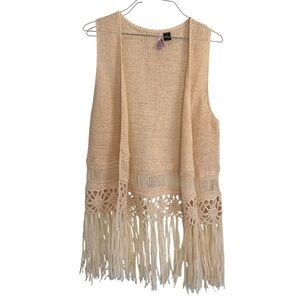 Love by Design Lace Open-Front Knit Vest With Boho Fringe Hem